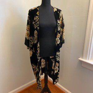 Woven Heart Velour Kimono Style Top